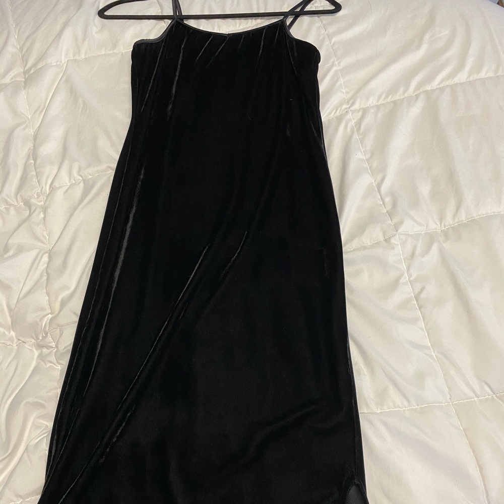 Black dress. Spaghetti strap